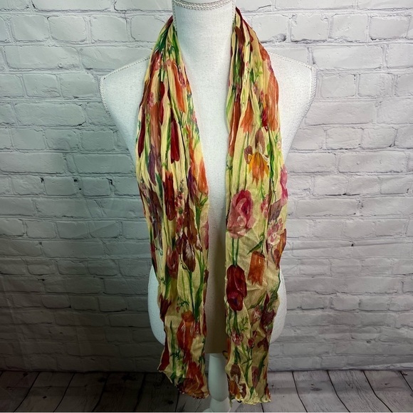 Tulip Wrap Floral Scarf - Picture 1 of 4